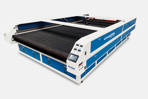 長(zhǎng)毛布料毛絨布料裁剪設(shè)備—長(zhǎng)毛激光切割機(jī)