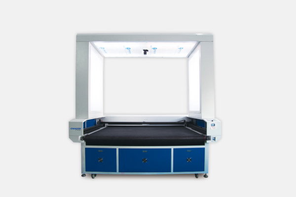 鋁模氫氣球?qū)Ｓ们懈钤O(shè)備—復(fù)合膜激光切割機(jī)