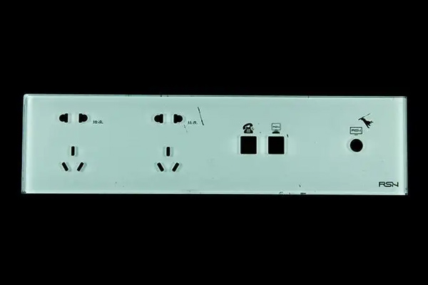 玻璃開關面板插座激光切割鉆孔設備—玻璃激光打孔機 玻璃開關面板插座激光切割鉆孔設備—玻璃激光打孔機