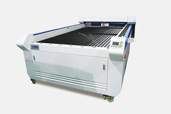 激光裁床價格，激光裁床多少錢？