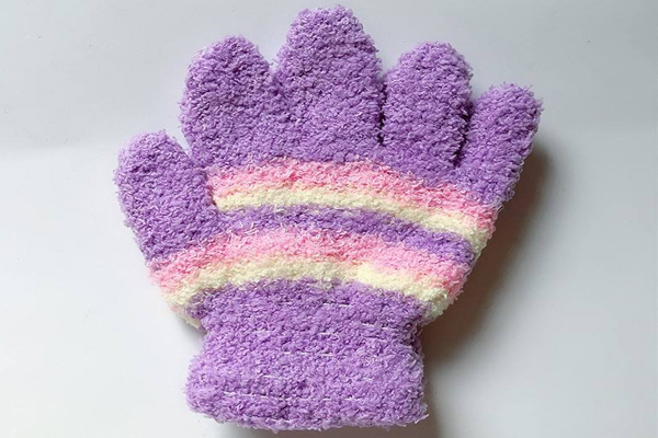 手套生產(chǎn)專用裁剪“利器”—手套激光切割機(jī)